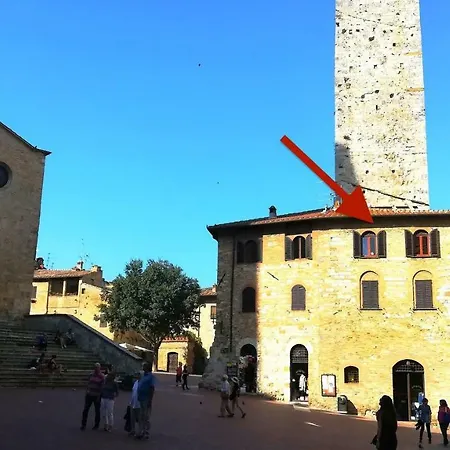 Sangi Studio Apartment - With Amazing View Of The Duomo San Gimignano Exterior foto