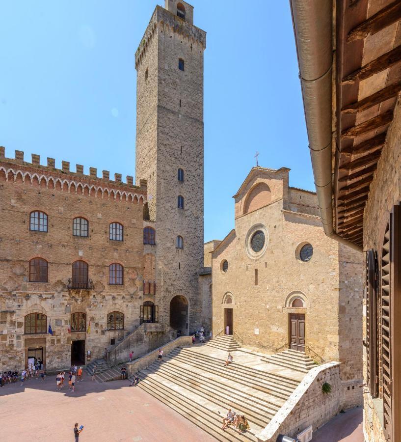 Sangi - With Amazing View Of The Duomo Apartment