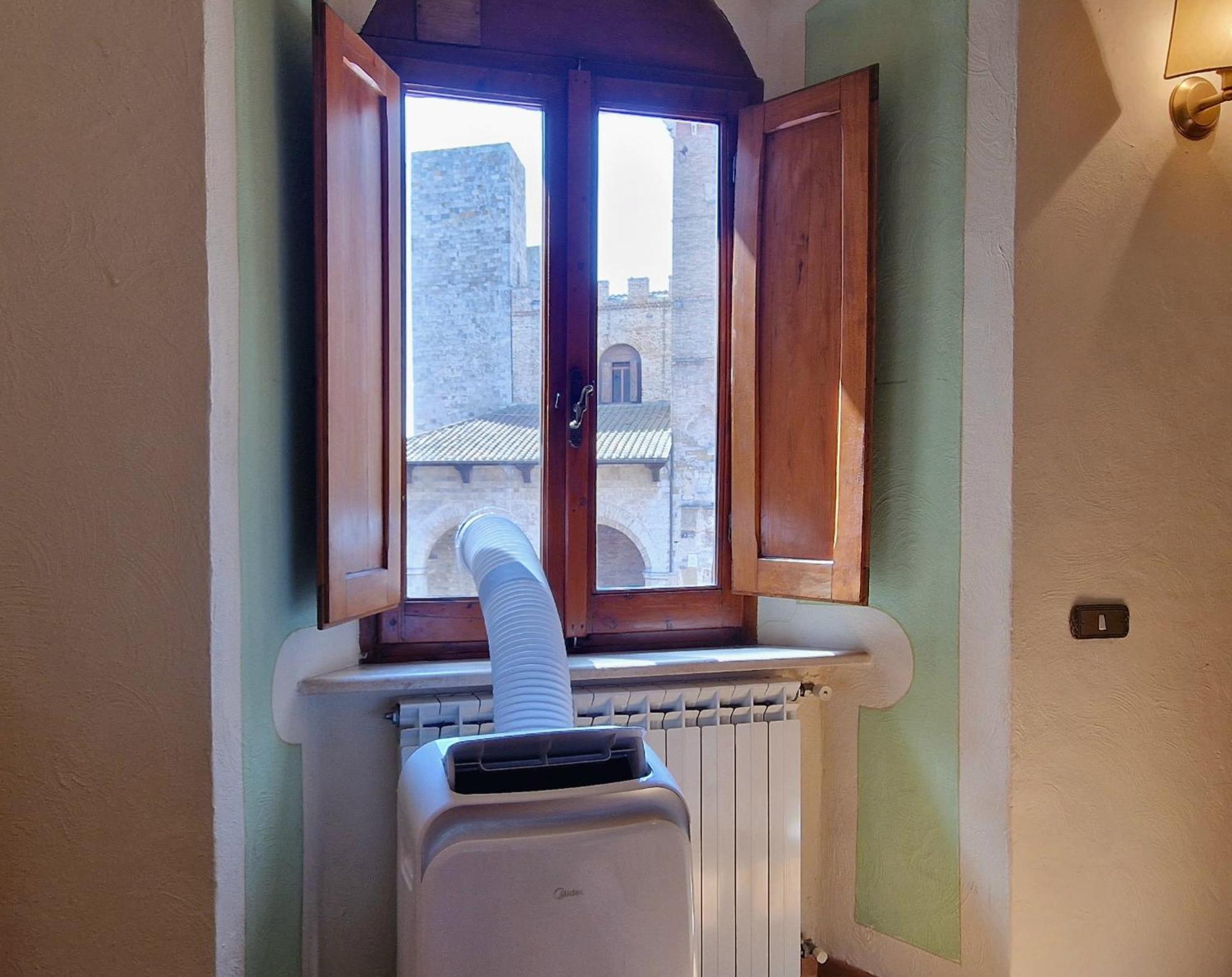 Sangi - With Amazing View Of The Duomo Apartment